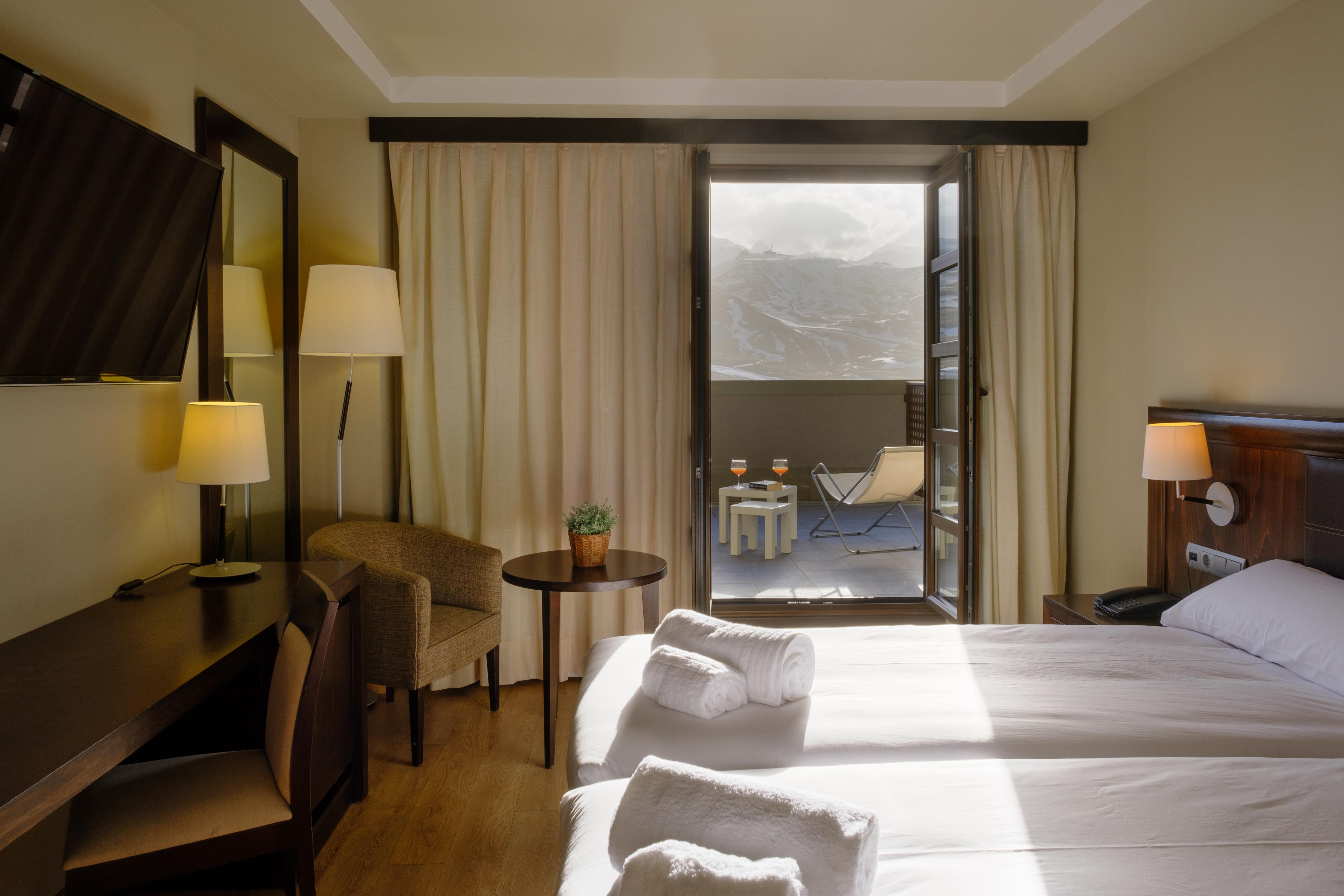 Hotel Sno Aragon Hills Formigal Exteriér fotografie