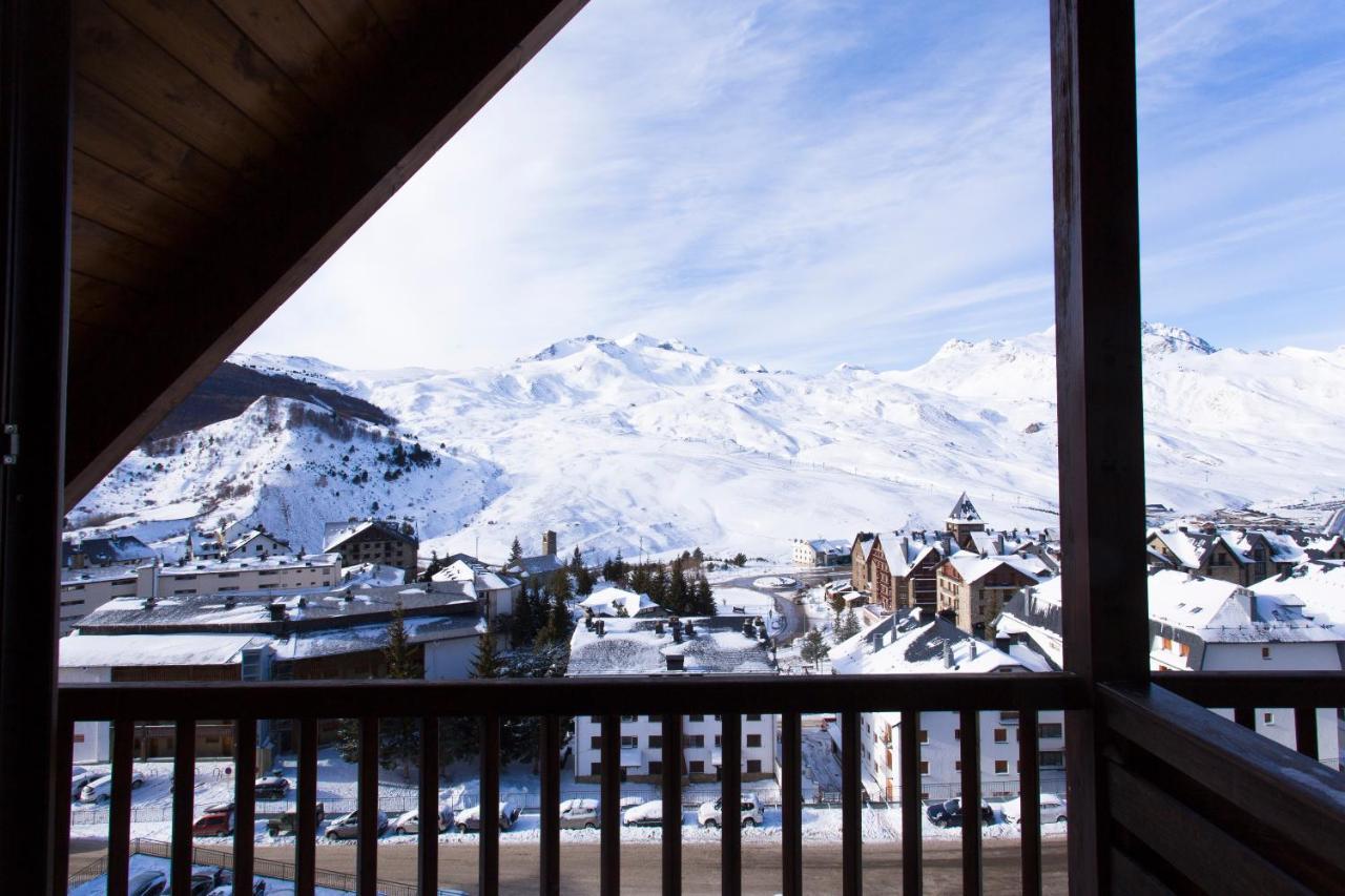 Hotel Snoe Aragon Hills Formigal Exteriér fotografie